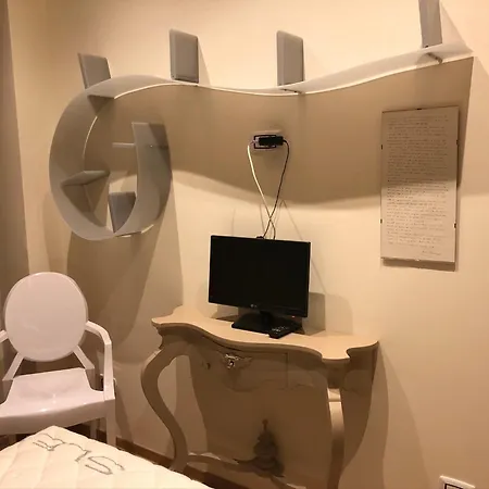 Anna Apartment *
